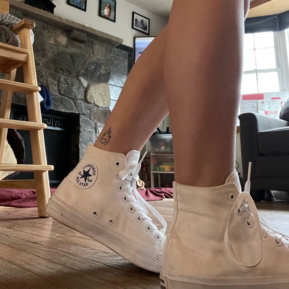Converse all white size 9.5 womens/8 mens lightly used